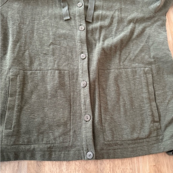 JJill Button Down Hoodie - Large, Sage - Picture 9 of 11